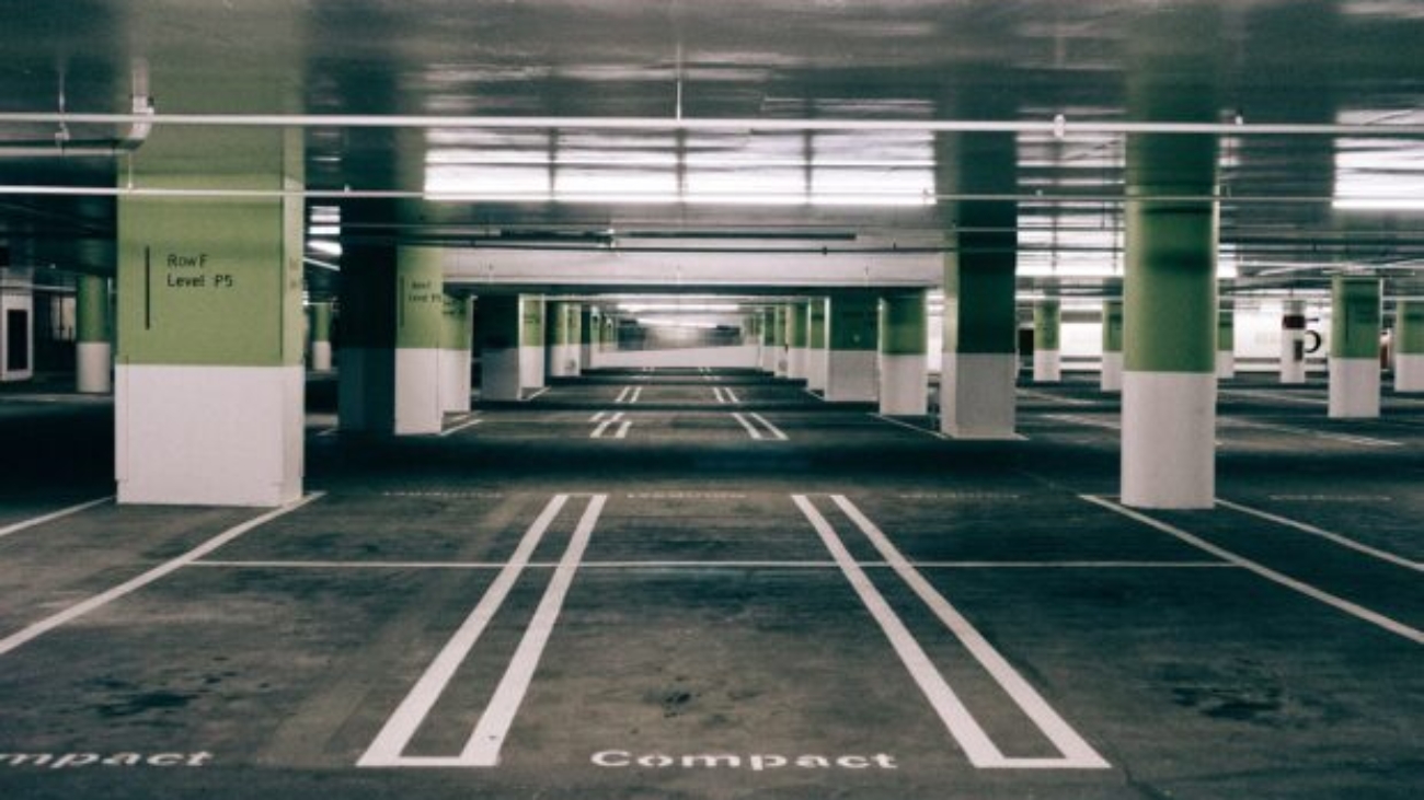 Choosing Parking Garages With Easy Exits and Entrances